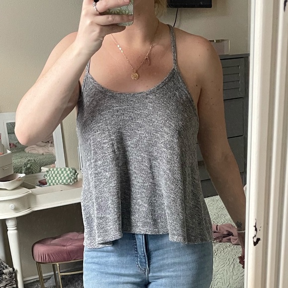 American Eagle Grey Sweater Razor Back Top Size Medium - Picture 1 of 6